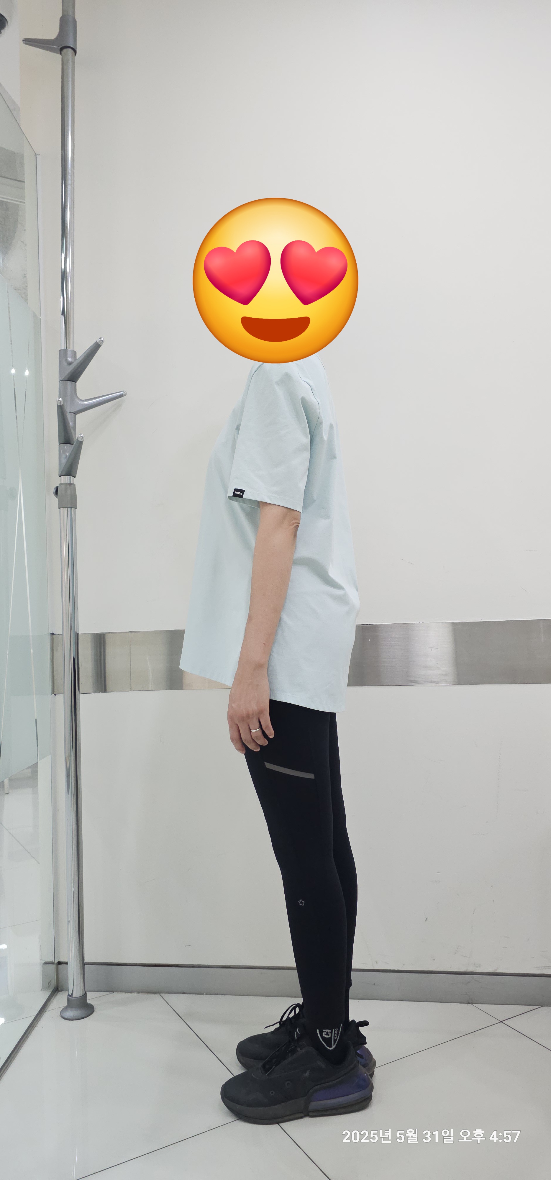 오른쪽 이미지
